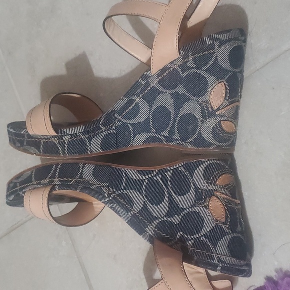 Coach Kori Denim Bleeker Rare Coach Wedges. - Picture 2 of 10